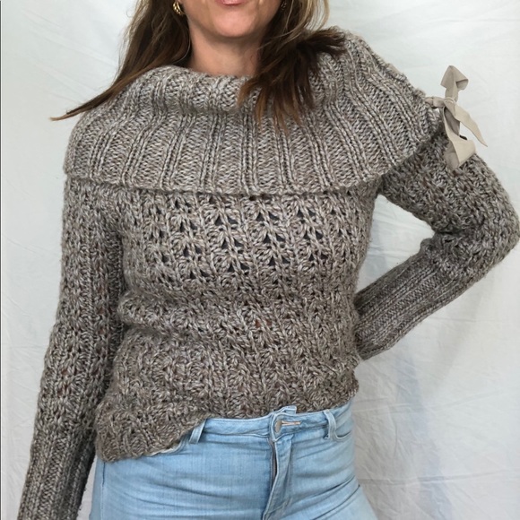 Yansi Fugel Cozy Cowl Ribboned Sweater for Women - Picture 10 of 15